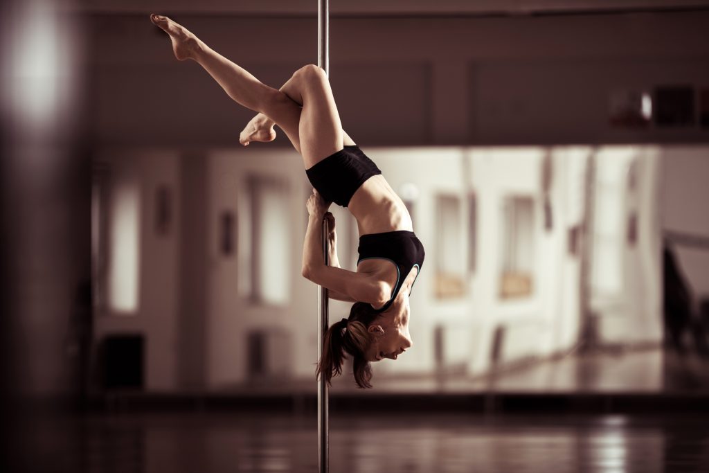 Extreme Pole Dance Moves - Newest