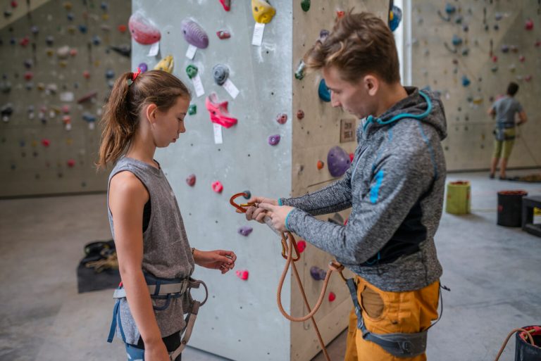 The 13 Most Important Rock Climbing Tips For Beginners - Insure4Sport Blog